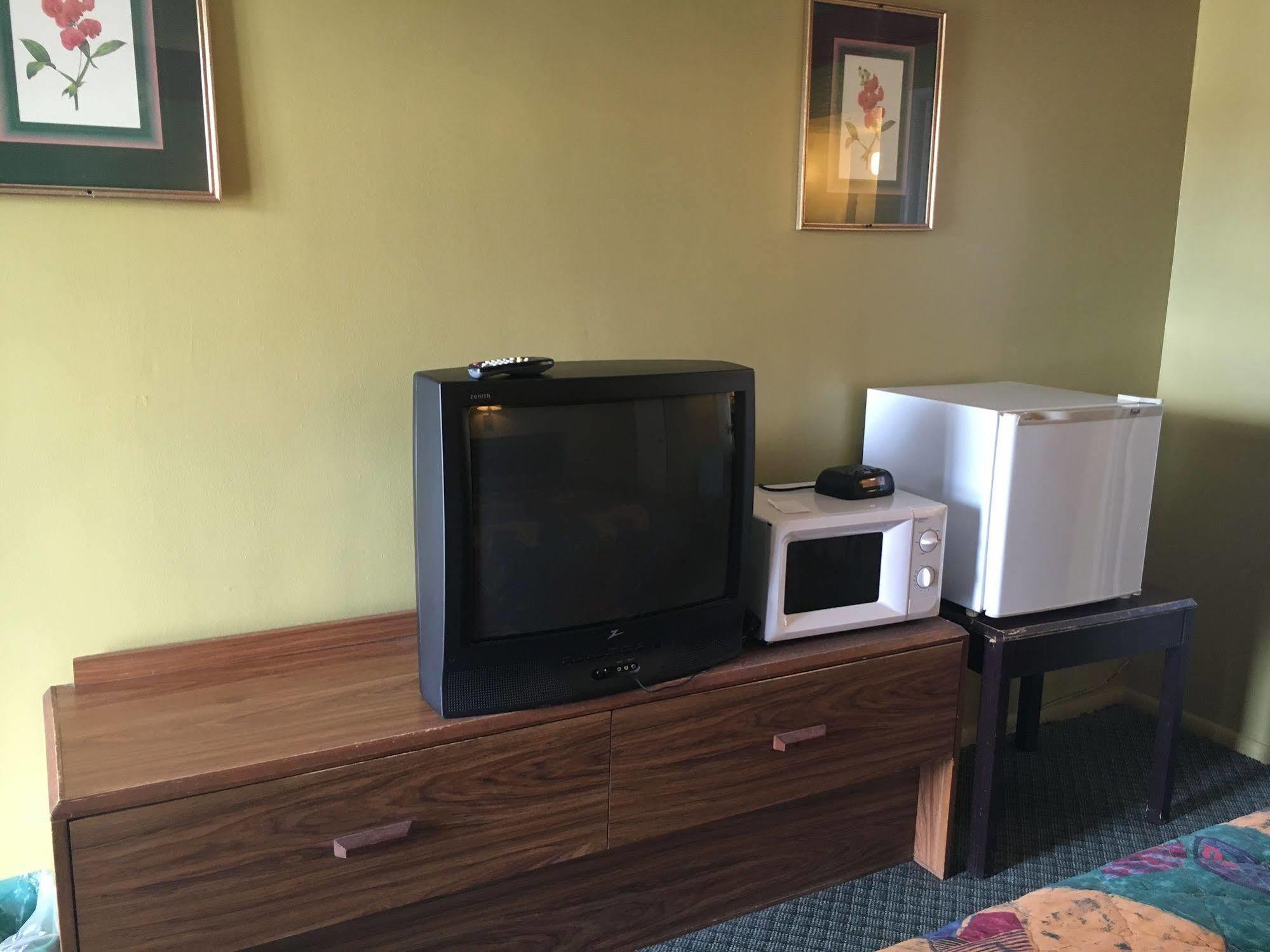 Travel Inn Motel Мичиган Сити Экстерьер фото