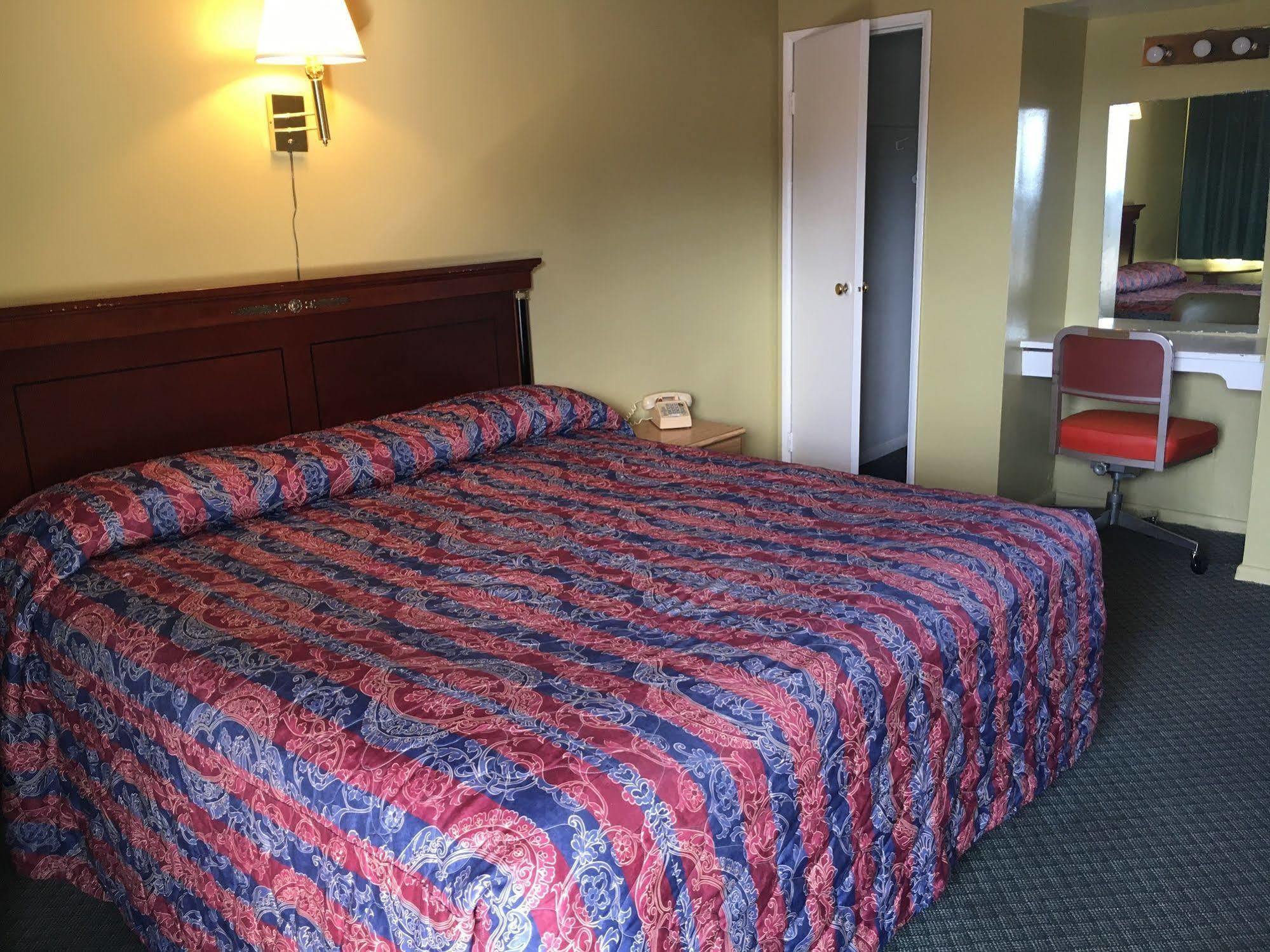 Travel Inn Motel Мичиган Сити Экстерьер фото